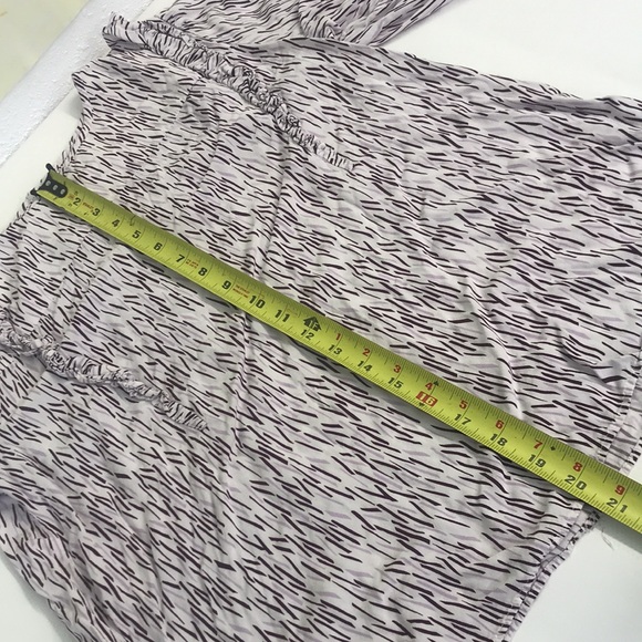 Loft brand Ladies Blouse - Picture 6 of 9